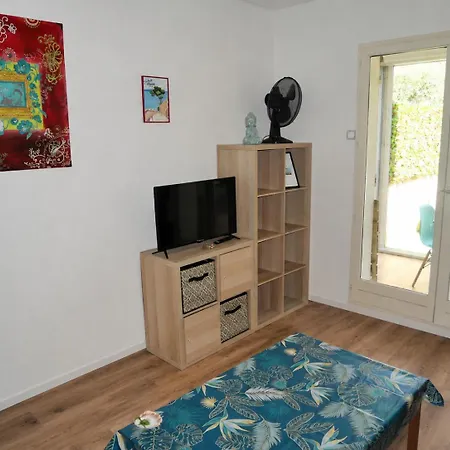 Apartman Climatise Avec Jardin Privatif Et Parking