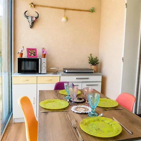 Climatise Avec Jardin Privatif Et Parking