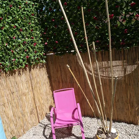 Climatise Avec Jardin Privatif Et Parking